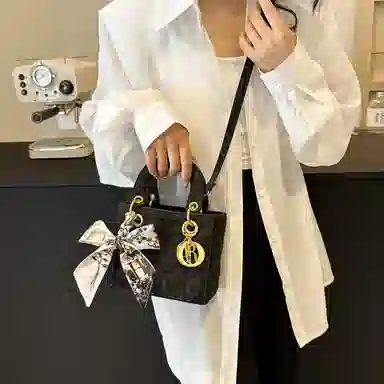 FCTOSSR Handbag