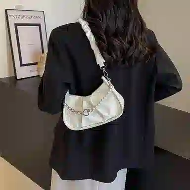 FCTOSSR Chain Shoulder Bag