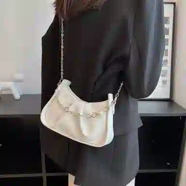 FCTOSSR Chain Shoulder Bag