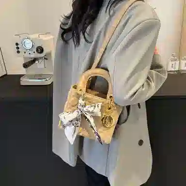 FCTOSSR Handbag