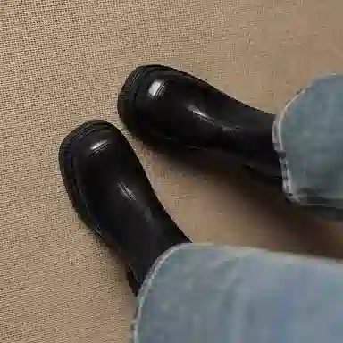 QIAOLINER Chelsea Boots