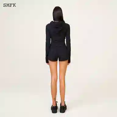 SMFK Compass Hug