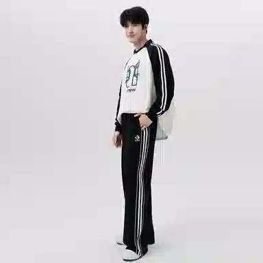 KUMPOO T