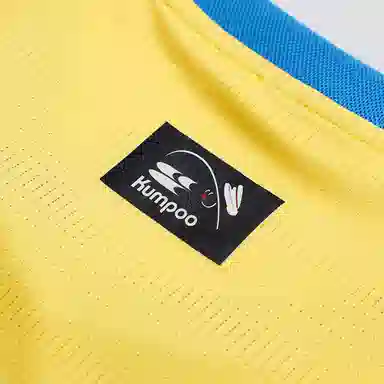 KUMPOO x Crying Center