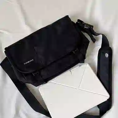 Timbuk2