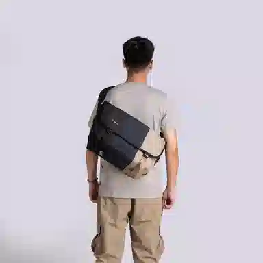 Timbuk2