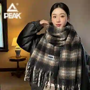 匹克 秋冬季百搭柔软英伦风 时尚高颜值 亲肤软糯 千鸟格流苏 加厚保暖 聚酯纤维 绒线围巾 男女同款情侣款