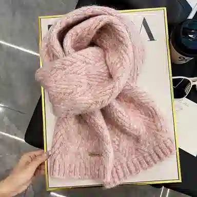 PIARA Scarf