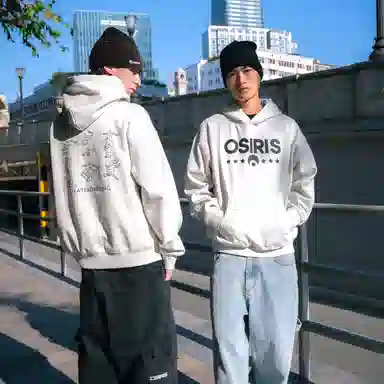 OSIRIS Skateboard posture