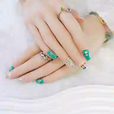 饰田 青色印象  短方绿纯色 可爱 短款美甲线条穿戴甲预制甲条全尺码假指甲显白