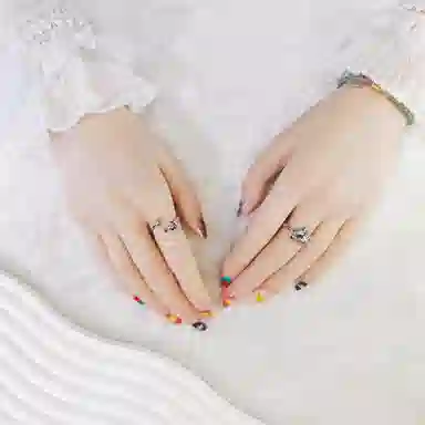 饰田 朋克元素  短方彩色纯色 短款美甲线条穿戴甲预制甲条全尺码假指甲显白