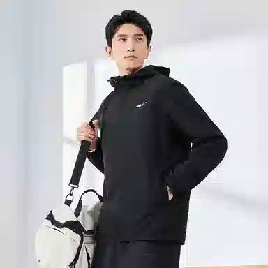 鸿星尔克 综训系列 防泼水防风风壳透气百搭纯色连帽运动通勤风衣外套夹克 男女同款 正黑