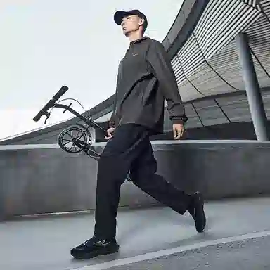 鸿星尔克 综训系列 防泼水防风风壳透气百搭纯色连帽运动通勤风衣外套夹克 男女同款 深灰
