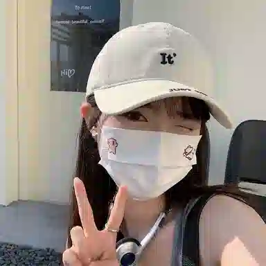 佩洛依 显脸小软顶大头围深顶字母 棉 鸭舌帽 男女同款情侣款