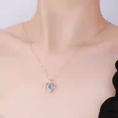 S925