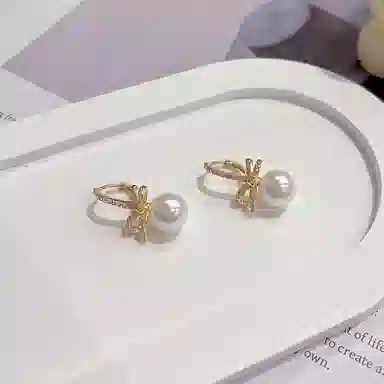 双生恋 蝴蝶结 耳扣甜美小巧小众设计感百搭时尚精致日常通勤约会耳饰轻奢高级感 铜 耳环 女款