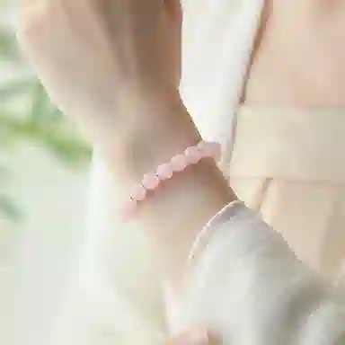 品彩 轻奢高级感 气质时尚 招桃花 好运 正缘桃花 时来好运 水逆退散 粉水晶 手串 女款