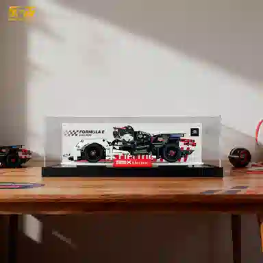 LIGHT YOUR BRICKS 42137