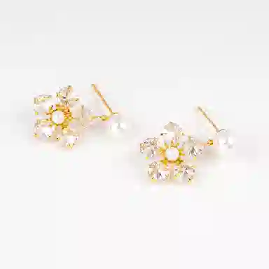 卡铂雅 金色镶钻 极简高级感 港风气质复古休闲时尚潮流设计 铜 耳环 女款