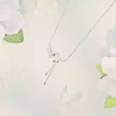 LUCKY ZHY Jasmine Necklace