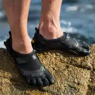 Vibram FiveFingers Black