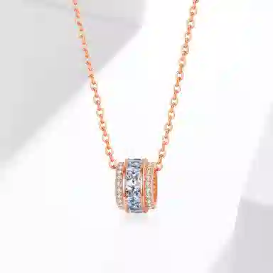 925