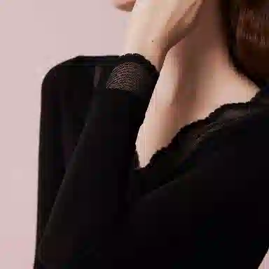 V