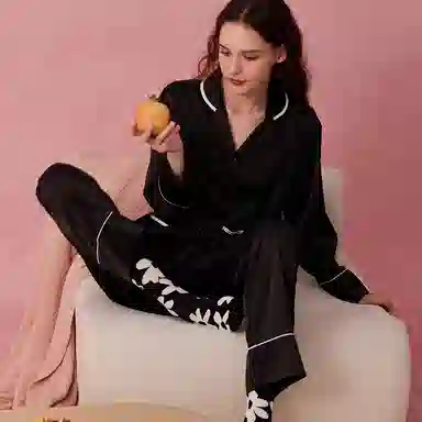弗利少女 冰丝长袖薄款高级感翻领春秋睡衣可外穿家居套装 女款 黑色