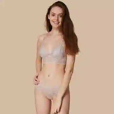 弗利少女 秋实系列 法式蕾丝内衣女胸垫款无钢圈三角杯文胸