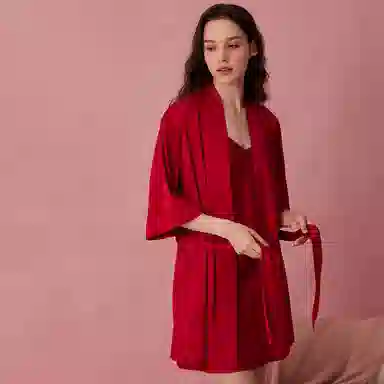弗利少女 龙年系列 本命年缎面仿真丝睡衣女吊带睡裙睡袍两件套新婚家居服可外穿新年家居套装 礼盒装 女款 勃艮第红