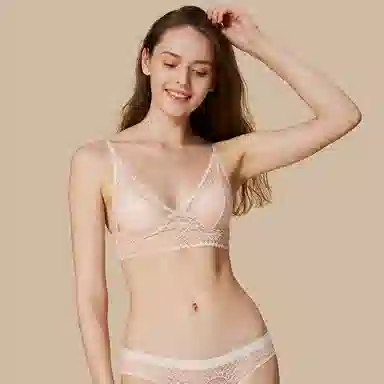 弗利少女 秋实系列 法式蕾丝内衣女胸垫款无钢圈三角杯文胸