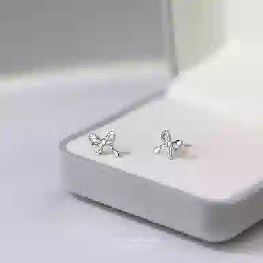 S999