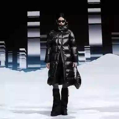 LINCchic 90 Down Coat Black