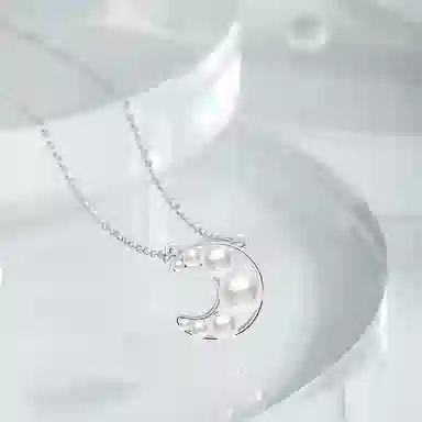 S925