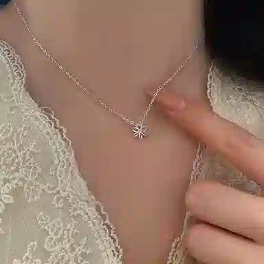 S925