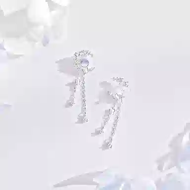 S925
