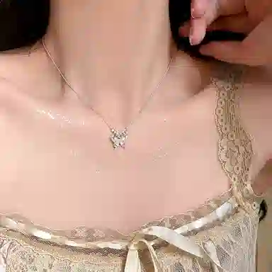 心草 梦幻蝴蝶吊坠 冷淡风轻奢小众高级感复古时尚简约设计 森系甜美优雅精致浪漫大气日常百搭锁骨链 合金 项链 女款
