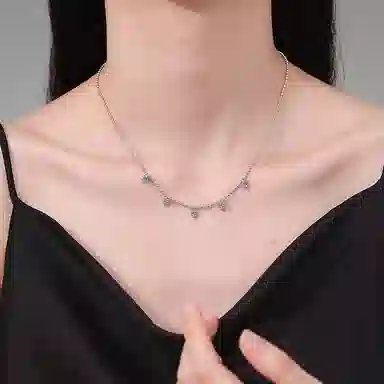 S925