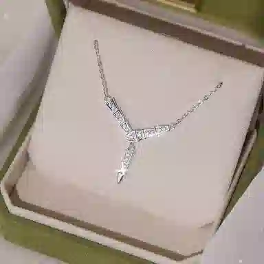 999