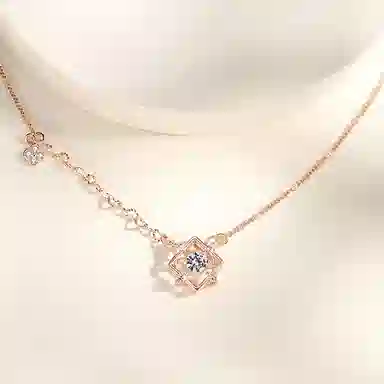 S925