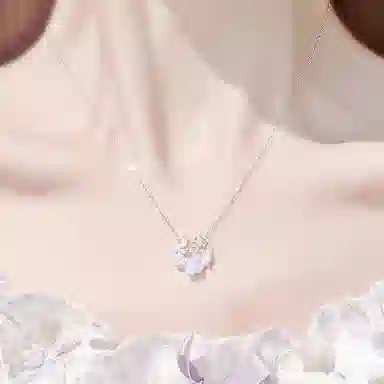 S925