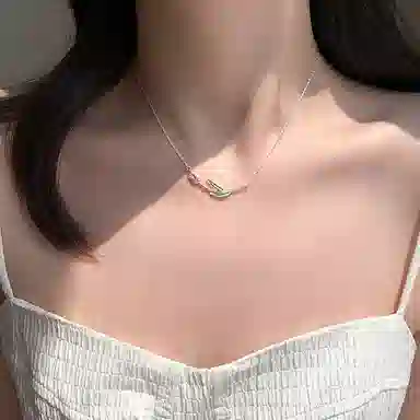 S925