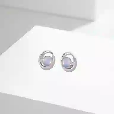S925