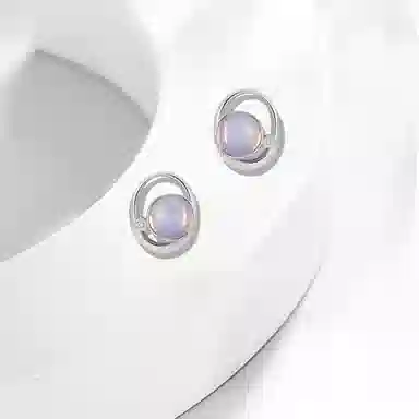 S925