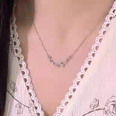 999