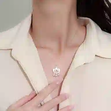 999