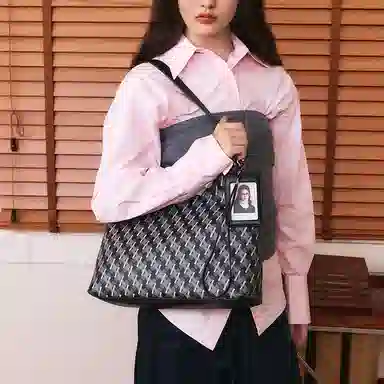 JONBAG PVC Shoulder Bag Black