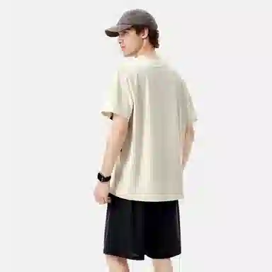 hummel T