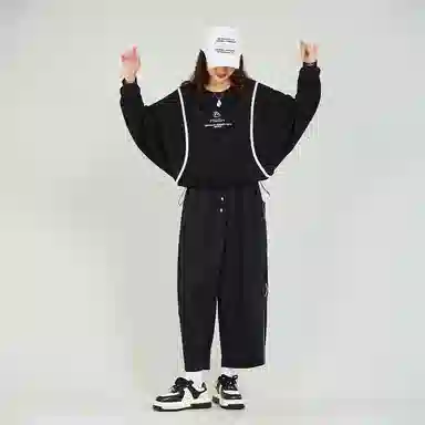 木果果木 小众设计圆领套头卫衣 女款