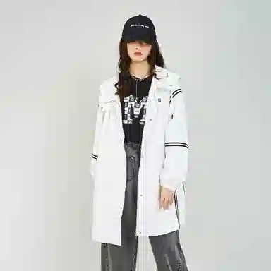 木果果木 连帽简约休闲风衣 女款